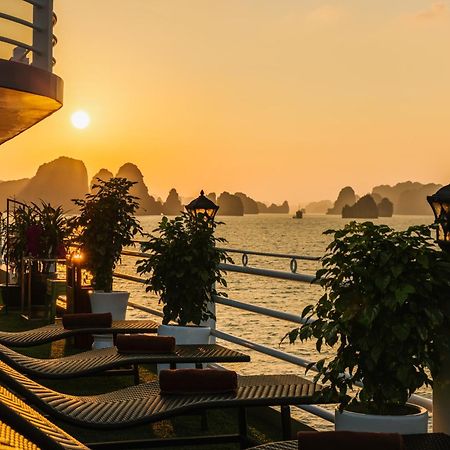Hotel Swan Cruises Halong Ha Long Esterno foto