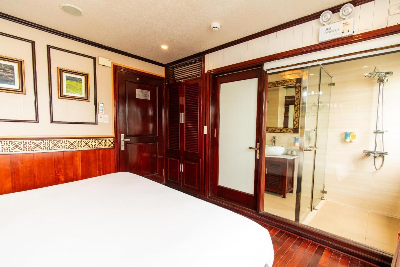 Hotel Swan Boutique Cruises Ha Long Esterno foto