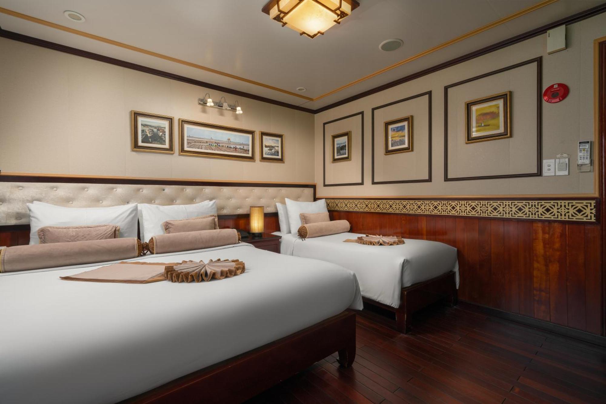 Hotel Swan Cruises Halong Ha Long Esterno foto