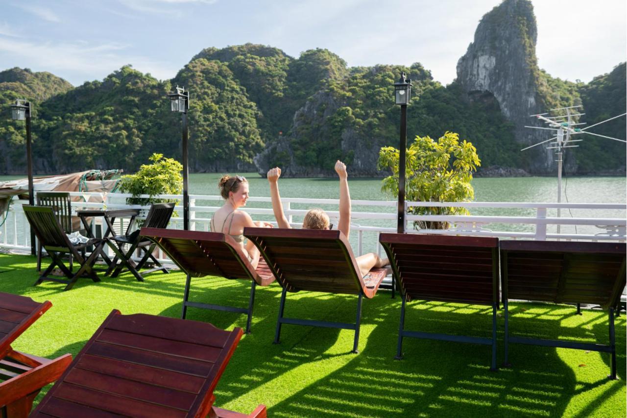 Hotel Swan Boutique Cruises Ha Long Esterno foto